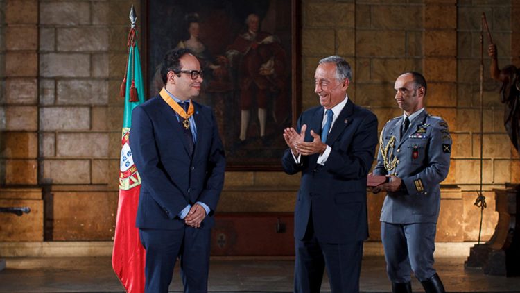 Professor Luís Oliveira e Silva decorated by the President of the Portuguese Republic