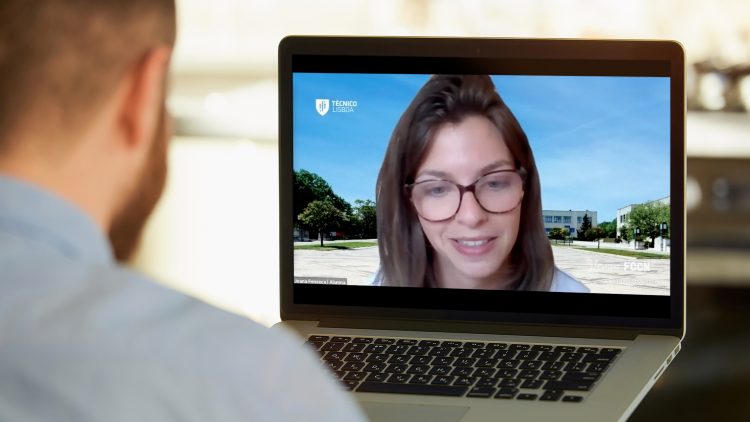 Dia da Graduação: o orgulho pela conquista tangível numa cerimónia digital